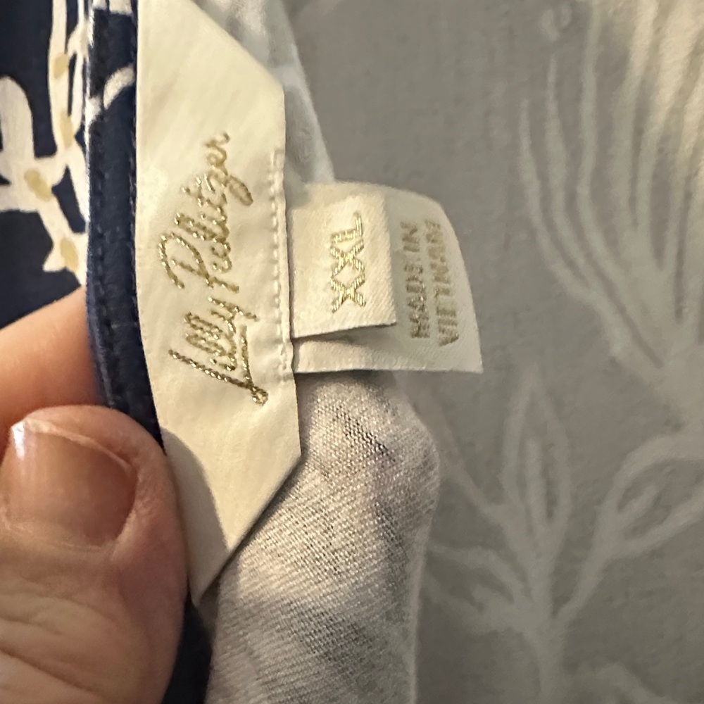 Elegant Navy and White Floral maxi dress. - Picture 4 of 4